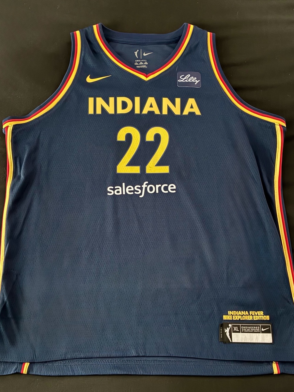 Nike WNBA Indiana Fever Caitlin Clark #22 Explorer Jersey Youth XL (Fits M/L)